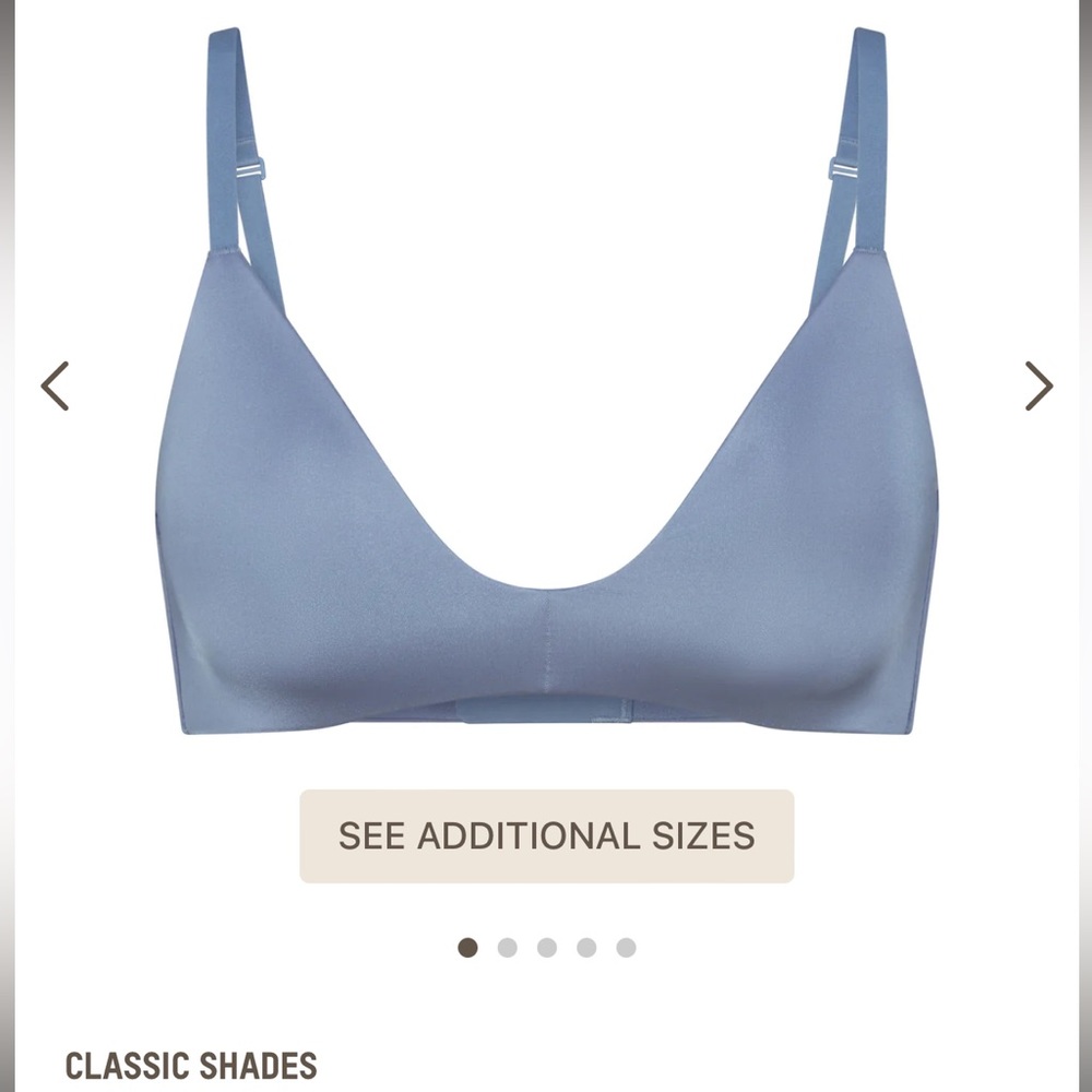 Skims Wireless form T-Shirt Demi bra